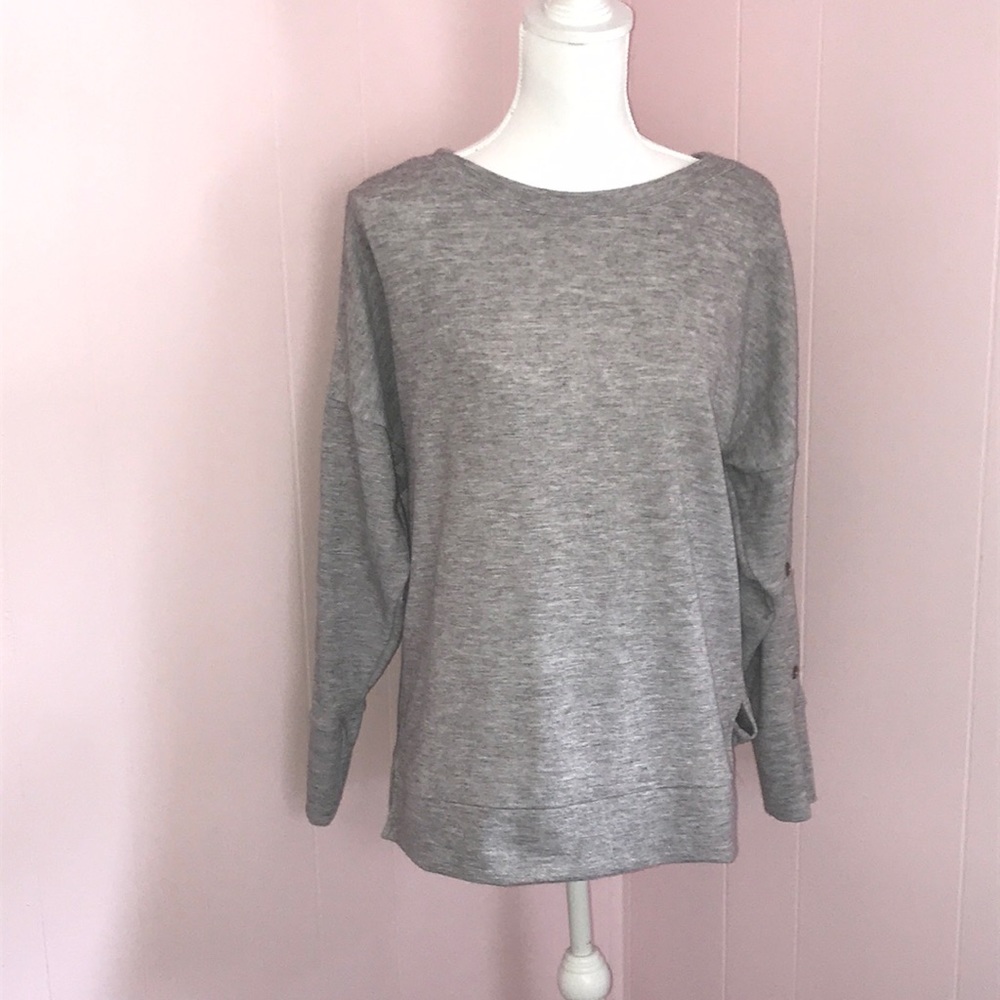 Doe & Rae oversized gray sweatshirt button sleeves